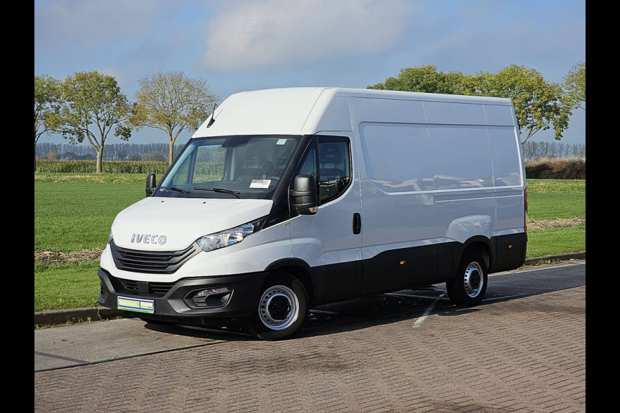 Iveco Daily 35S14V 2.3 L2H2 3.5T-Trekgewicht Airco/ECC 136Pk Euro6!