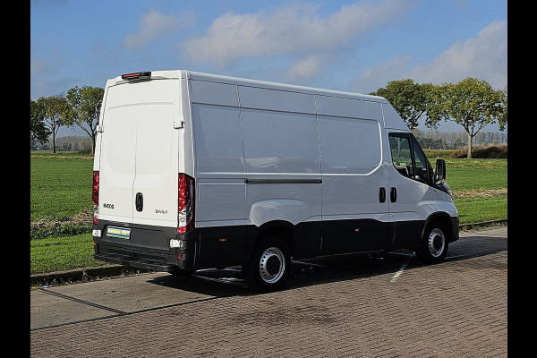 Iveco Daily 35S14V 2.3 L2H2 3.5T-Trekgewicht Airco/ECC 136Pk Euro6!