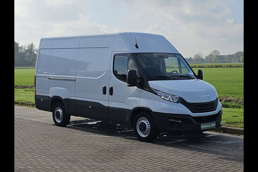 Iveco Daily 35S14V 2.3 L2H2 3.5T-Trekgewicht Airco/ECC 136Pk Euro6!