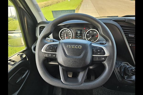 Iveco Daily 35S14V 2.3 L2H2 3.5T-Trekgewicht Airco/ECC 136Pk Euro6!