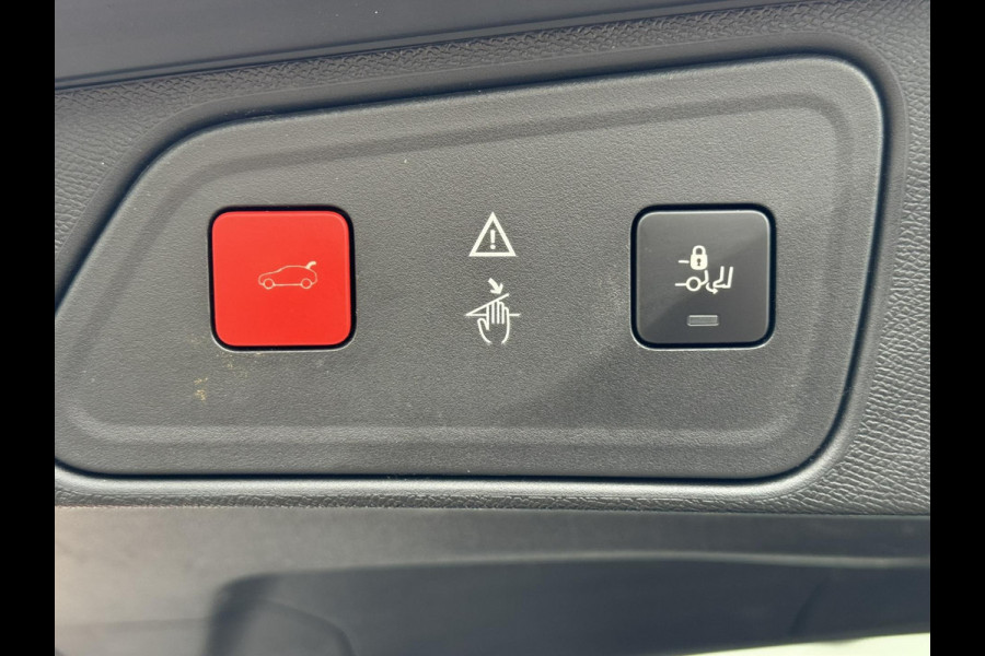 Peugeot 3008 1.2 PureTech Première Keyless Apple/Android Carplay Trekhaak Climate control