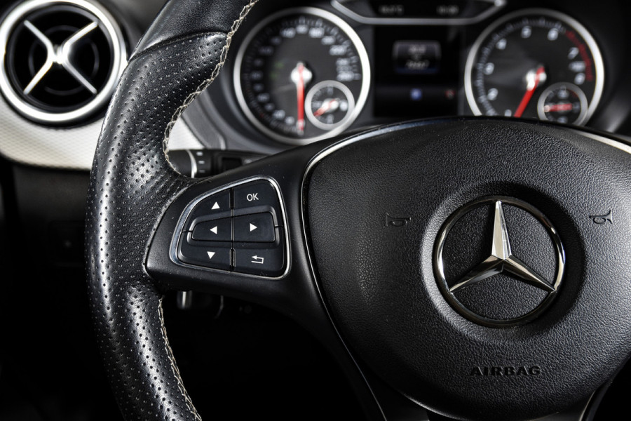 Mercedes-Benz B-Klasse 180 Ambition | Cruise | PDC | NAV | Airco | Trekhaak | LM 18" |