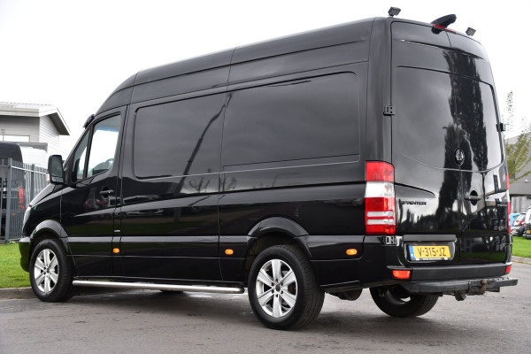 Mercedes-Benz Sprinter 319 3.0 V6 CDI 366 Black Edition Camera, Cruise, 190PK, Automaat, Stoelverwarming, LED, NAVI, Trekhaak, UNIEK!