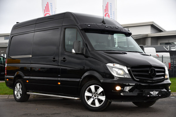 Mercedes-Benz Sprinter 319 3.0 V6 CDI 366 Black Edition Camera, Cruise, 190PK, Automaat, Stoelverwarming, LED, NAVI, Trekhaak, UNIEK!