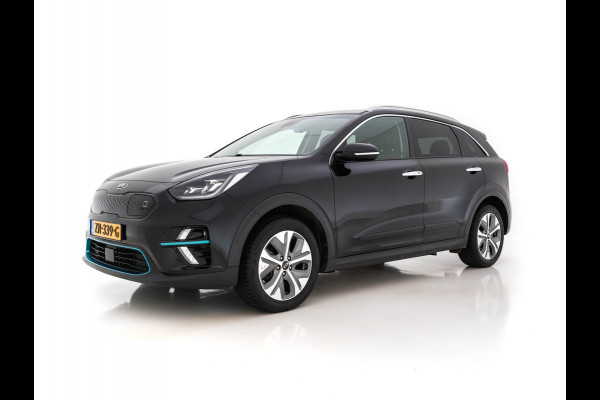 Kia e-Niro ExecutiveLine 64 kWh (INCL-BTW) Aut. *FULL-LEATHER | JBL-AUDIO | FULL-LED | NAVI-FULLMAP | DAB | ADAPT.CRUISE | CAMERA | MEMORY-PACK | LANE-ASSIST | KEYLESS | DIGI-COCKPIT | COMFORT-SEATS | 17"ALU*