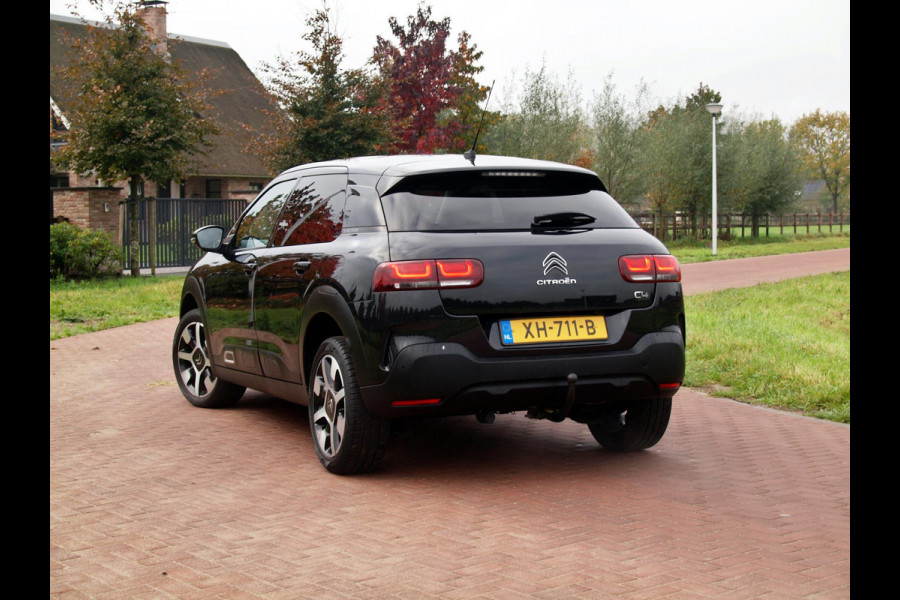 Citroën C4 Cactus 1.2 PureTech Business | Camera | Trekhaak | Cruise Control | Apple Carplay | Glazen dak |