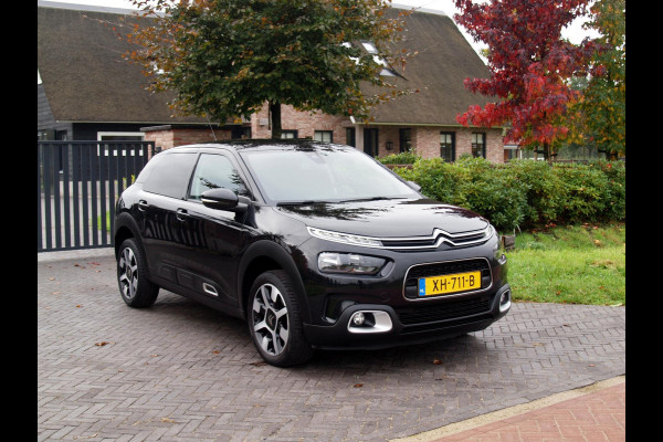 Citroën C4 Cactus 1.2 PureTech Business | Camera | Trekhaak | Cruise Control | Apple Carplay | Glazen dak |