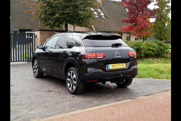 Citroën C4 Cactus 1.2 PureTech Business | Camera | Trekhaak | Cruise Control | Apple Carplay | Glazen dak |