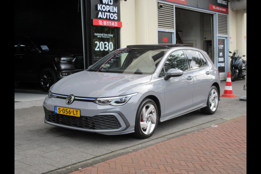 Volkswagen Golf 1.4 eHybrid GTE ACC PANO