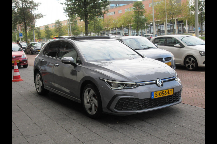 Volkswagen Golf 1.4 eHybrid GTE ACC PANO