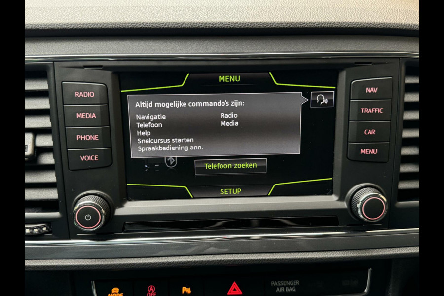 Seat León ST 1.4 EcoTSI FR H6 | Navigatie | CarPlay | Camera | DAB | Getint glas | LED | Parkeersensoren voor en achter | Seat Sound audio |