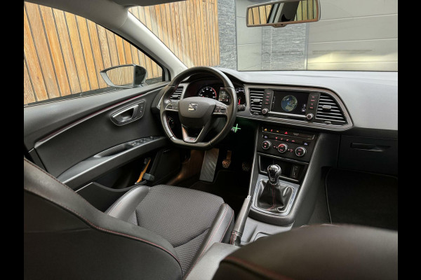 Seat León ST 1.4 EcoTSI FR H6 | Navigatie | CarPlay | Camera | DAB | Getint glas | LED | Parkeersensoren voor en achter | Seat Sound audio |