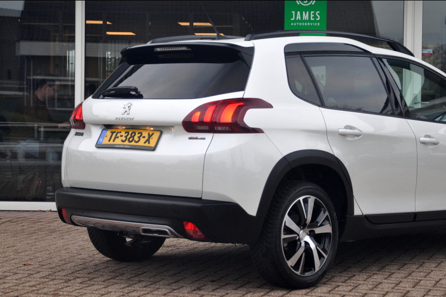 Peugeot 2008 1.2 PureTech GT-line | Panoramadak | Trekhaak | Eerste eigenaar