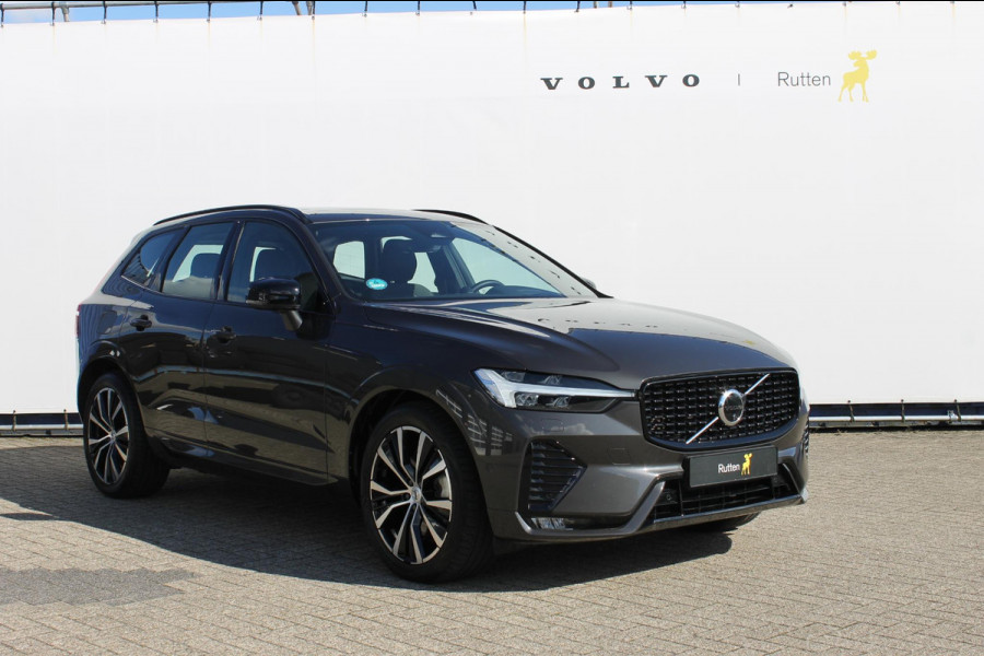 Volvo XC60 B5 250pk Automaat Ultimate Dark Google infotainment incl navigatie , Panoramisch schuif-kanteldak , Semi elektrisch wegklapbare trekhaak , Achteruitrij camera , Luchtvering , 360 graden parkeercamera , Bowers&Wilkins Audio installatie