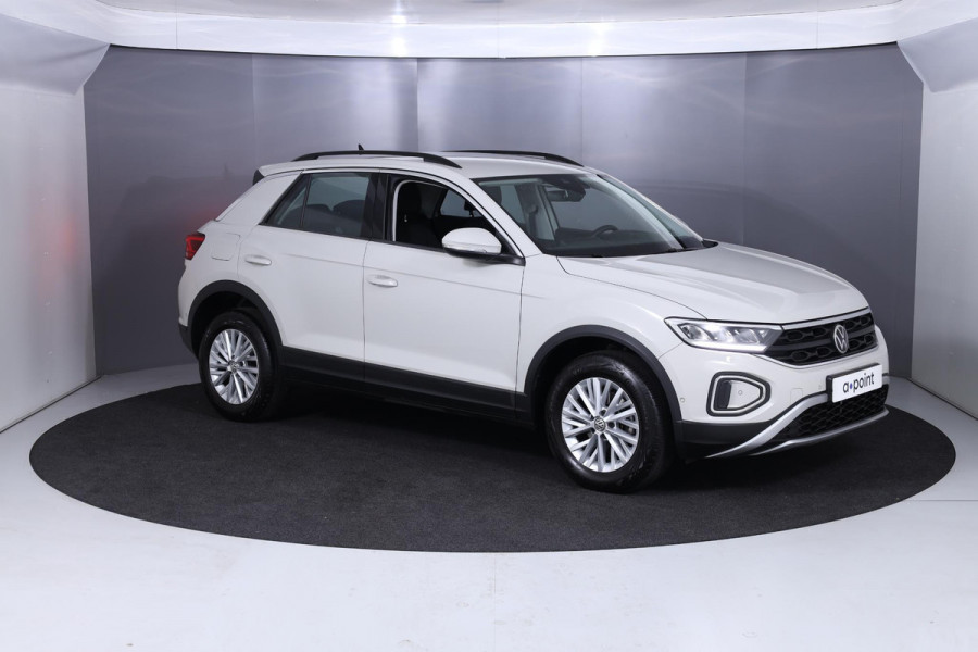 Volkswagen T-Roc 1.5 TSI Life 150pk DSG| Navi| LM-velgen| Trekhaak afneembaar