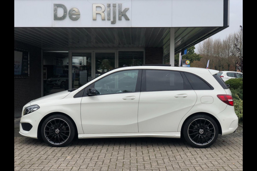 Mercedes-Benz B-Klasse 180 AMG Styling/Night Pakket | Schuifdak, Alcantara, 18'' LMV, Navi, Camera, Cruise, Sfeerverlichting | NAP