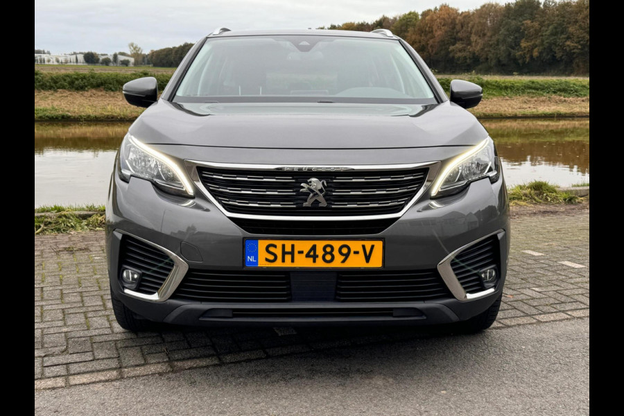 Peugeot 5008 1.2 PureTech Blue Lease Executive 7p. koopje