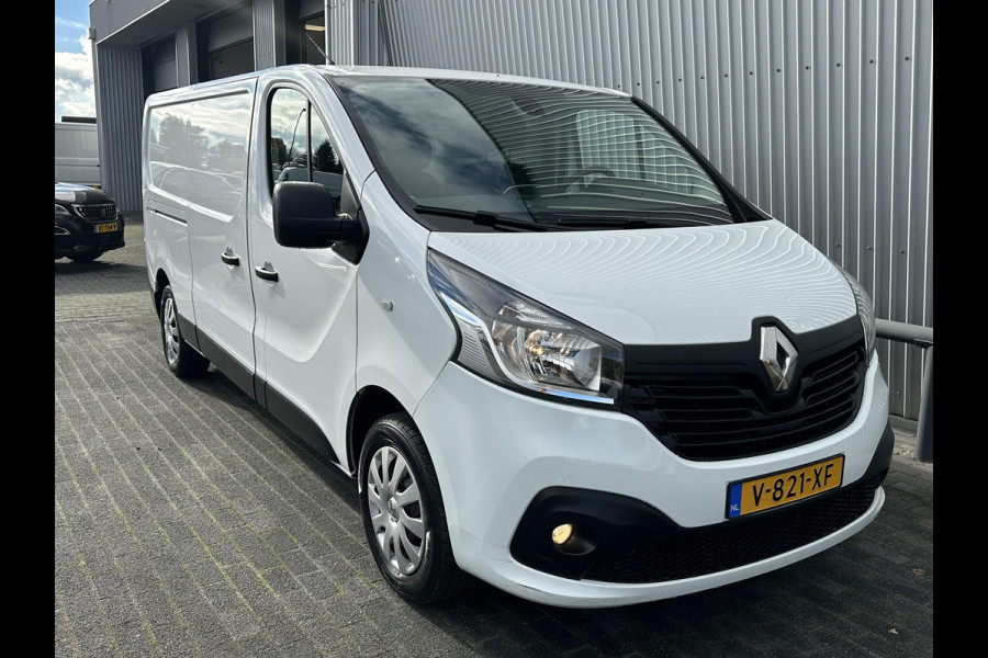 Renault Trafic 1.6 dCi T29 L2H1 Comfort*CRUISE*NAVI*TEL*CAM*HAAK* 1.6 dCi T29 L2H1 Comfort