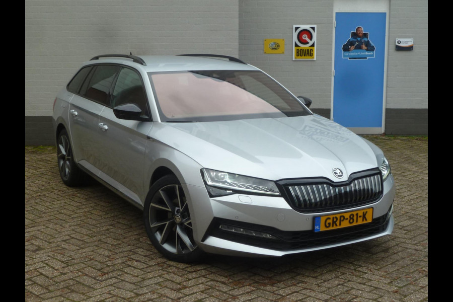 Škoda Superb Combi 1.4 TSI iV Sportline|Sportstoelen|Memory|Virtual-Cockpit|Keyless-Entry|Canton-Audio|Matrix-LED