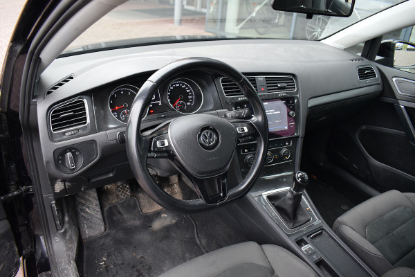 Volkswagen GOLF Variant 1.0 TSI Comfortline Business | Trekhaak | CarPlay | Stoelverw. | Masagestoel