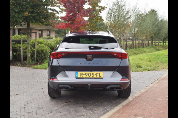 CUPRA Formentor 1.5 TSI Business Edition | Camera | Apple Carplay | Trekhaak | Cruise Control |