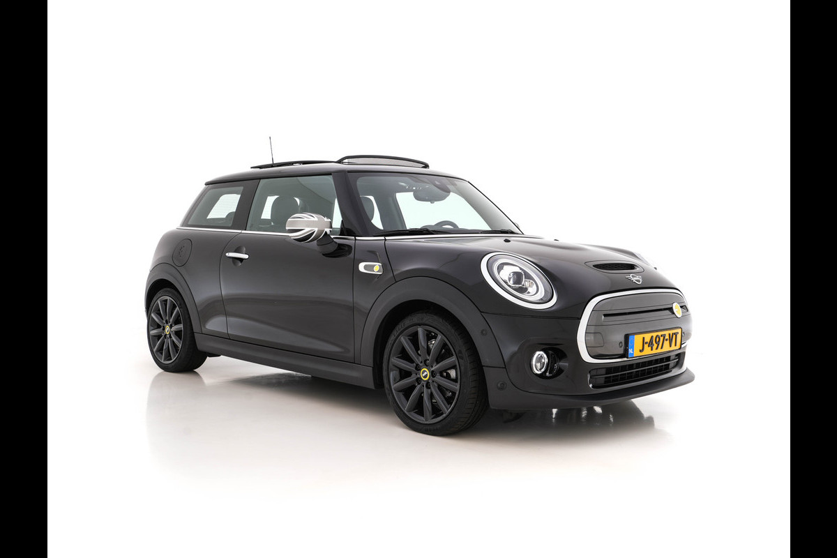 MINI Mini Electric Yours 33 kWh [ 3-Fase ] (INCL-BTW) *PANO | FULL-LEATHER | HARMAN/KARDON-AUDIO | FULL-LED | KEYLESS | CAMERA | NAVI-FULLMAP | DIGI-COCKPIT | DAB | HEAD-UP | SPORT-SEATS | 17"ALU*