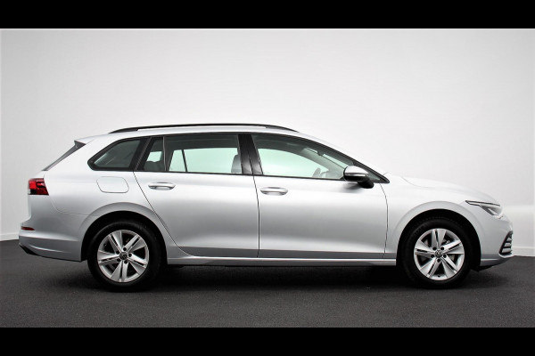 Volkswagen GOLF Variant 1.0 eTSI Life DSG | Navigatie | Climate Control | Dab | Led | Lichtmetalen velgen | parkeer sensoren #