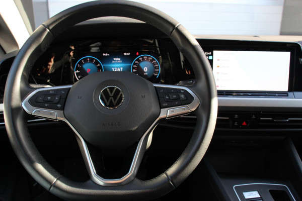 Volkswagen GOLF Variant 1.0 eTSI Life DSG | Navigatie | Climate Control | Dab | Led | Lichtmetalen velgen | parkeer sensoren #