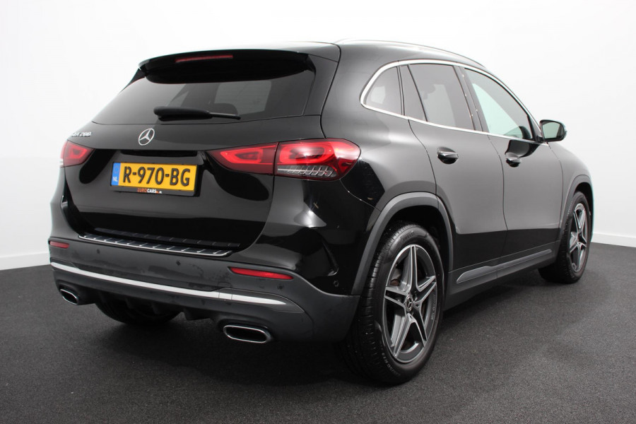 Mercedes-Benz GLA 200 AMG Line Automaat | Navigatie | Climate Control | Camera | Electrisch bedienbare achterklep | Dab | Led