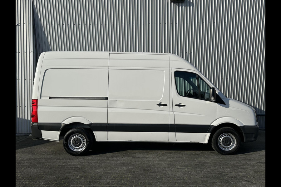 Volkswagen Crafter 35 2.0 TDI L2H2*A/C*CRUISE*NAVI*3500KG HAAK*TEL*3P