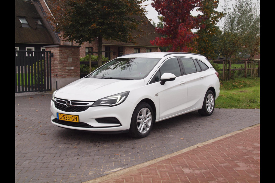 Opel Astra Sports Tourer 1.4 Turbo Business | Apple Carplay | Cruise Control | Navi | Parkeersensoren |