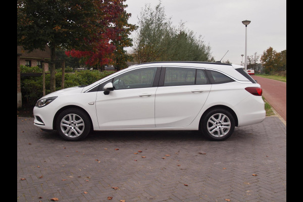 Opel Astra Sports Tourer 1.4 Turbo Business | Apple Carplay | Cruise Control | Navi | Parkeersensoren |