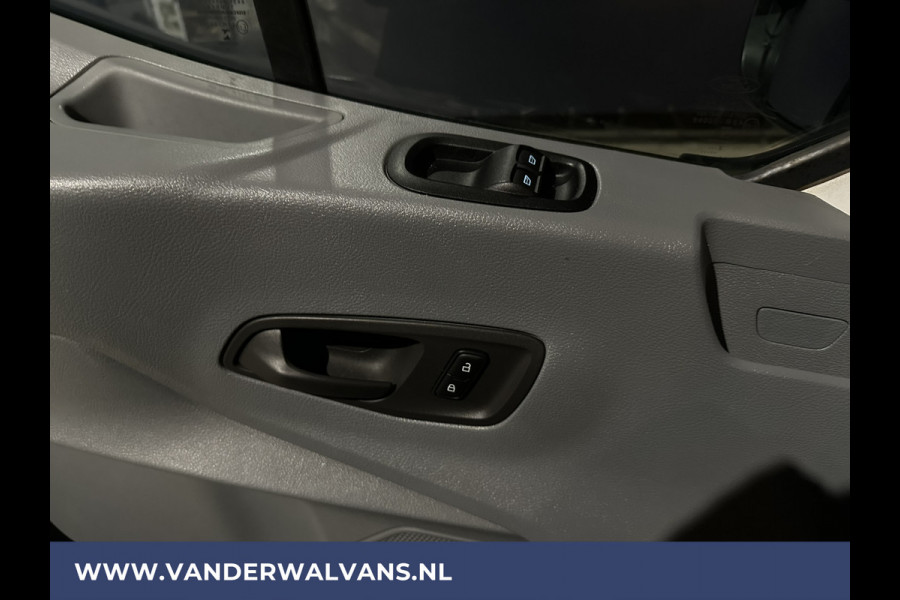 Ford Transit 2.0 TDCI 131pk L2H2 Euro6 Airco | 2800kg Trekhaak | Navigatie | Camera cruisecontrol, parkeersensoren, verwarmde voorruit, bijrijdersbank, apple carplay, android auto