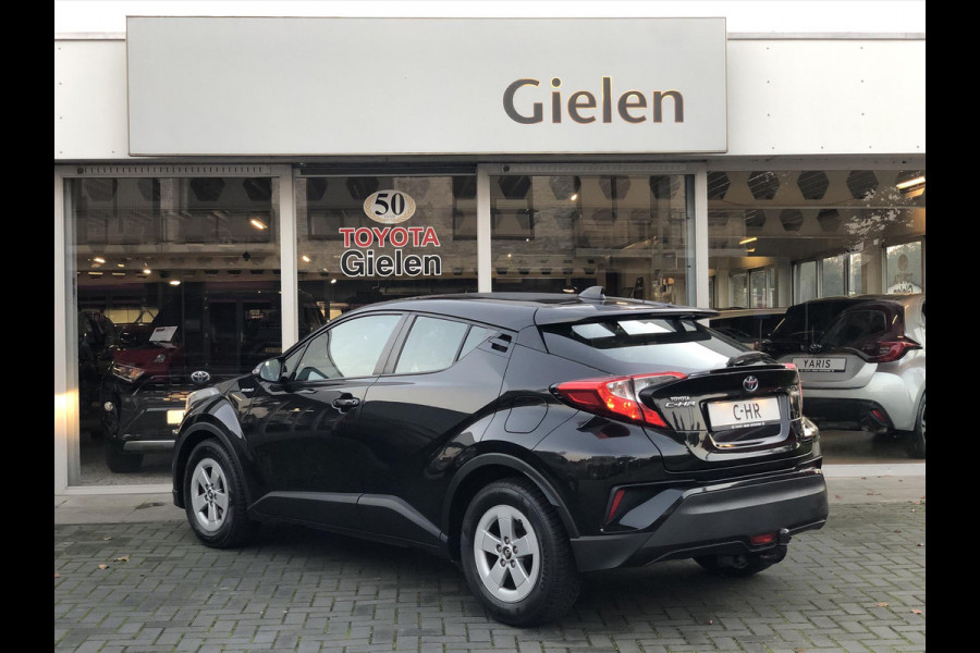 Toyota C-HR 1.8 Hybrid Dynamic | Trekhaak, Navigatie, Parkeercamera, Adaptive cruise control, Licht + Regensensor