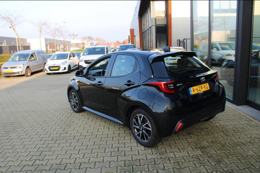 Toyota Yaris 1.5 Hybrid Business Plus Camera/Navigatie/NL auto