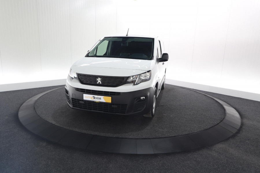 Peugeot Partner 1.5 BlueHDi 100 S&S L1 | Trekhaak | Camera | Apple Carplay | Vloerplaat | Parkeersensoren