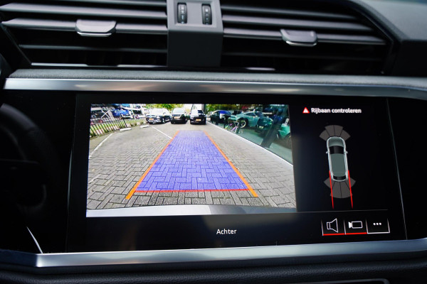 Audi Q3 Sportback 45 TFSI e S Edition Panoramadak Virtual Cockpit