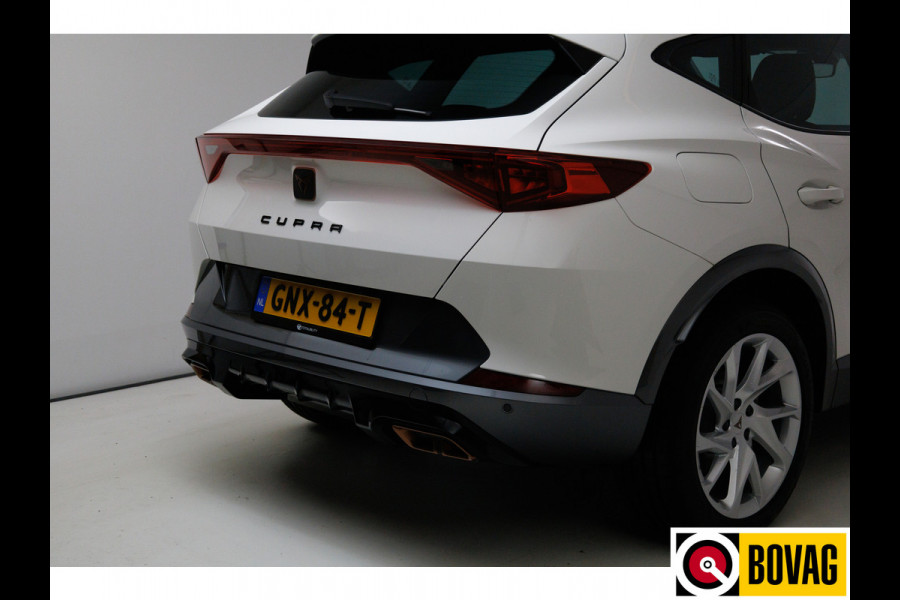 CUPRA Formentor 1.4 TSI e-Hybrid Business 204 PK Slechts 11 KM ! Stuurverwarming, Adaptive Cruise, App-connect, Full Led, Keyless