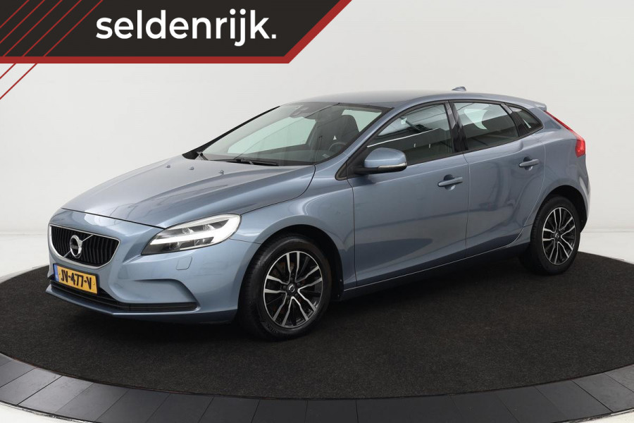 Volvo V40 T2 Momentum | Stoelverwarming | Full LED | Navigatie | PDC | Voorruitverwarming | Bluetooth | Half leder | Climate control