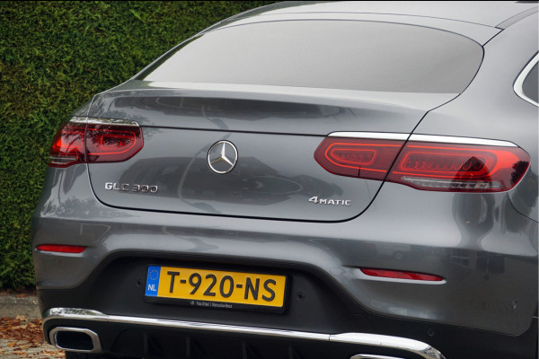 Mercedes-Benz GLC Coupé GLC 300 4M Coupé AMG Line | Schuifdak Distronic Dodehoek Keyless