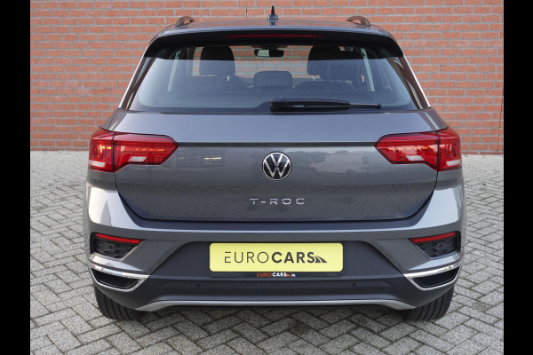 Volkswagen T-Roc 1.5 TSI Style | Navigatie | Apple Carplay/Android Auto | Electrisch bedienbare achterklep | Dab | Cruise Control |