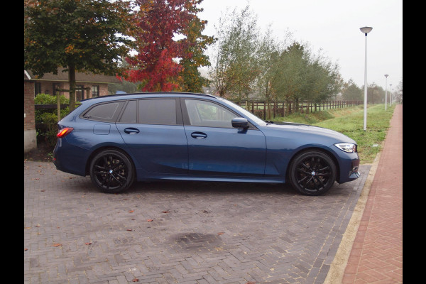 BMW 3 Serie Touring 318i Business Edition | 18 Inch | Camera | Apple Carplay | NL-Auto |