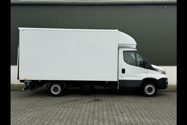 Iveco Daily Bakwagen + laadklep Clima 3 Zitplaatsen Goed onderhouden