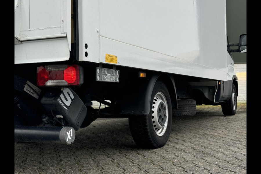 Iveco Daily Bakwagen + laadklep Clima 3 Zitplaatsen Goed onderhouden