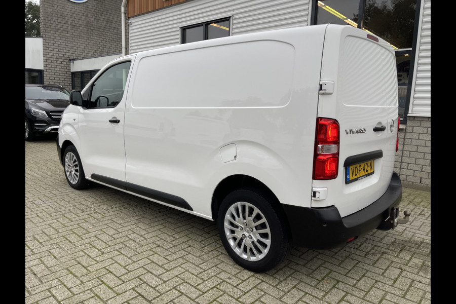 Opel Vivaro 2.0 CDTI 122pk L2H1 Edition nieuwe type / vaste prijs rijklaar € 13.950 ex btw / lease vanaf € 256 / airco / cruie / navi / camera / pdc / trekhaak 2500 kg !