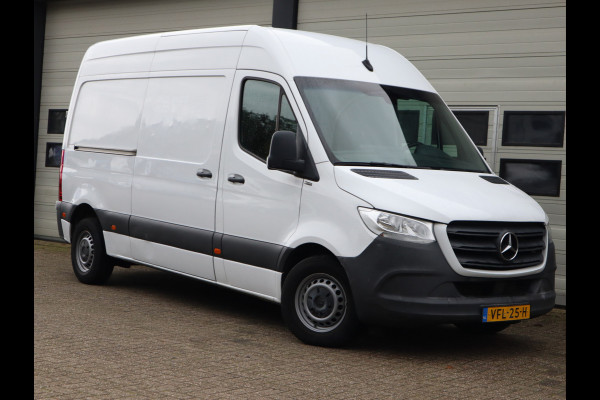 Mercedes-Benz Sprinter 311 CDI Euro 6 Automaat L2H2 - Trekhaak 3,2t KG - Airco