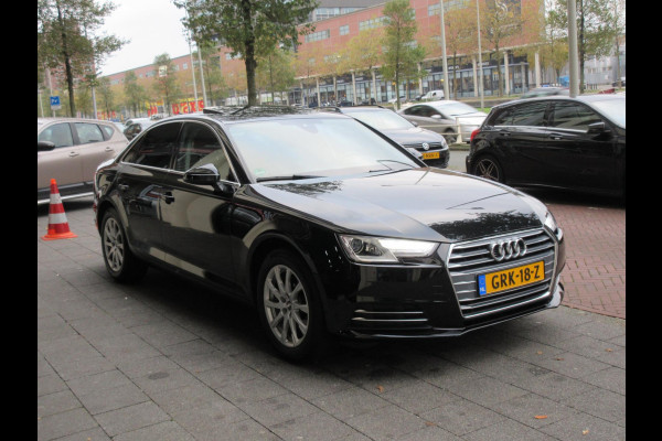 Audi A4 Limousine 2.0 TDI Aut Leer Navi Schuifdak