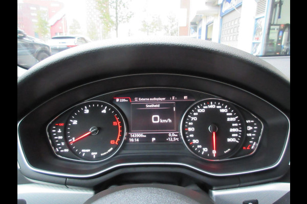 Audi A4 Limousine 2.0 TDI Aut Leer Navi Schuifdak