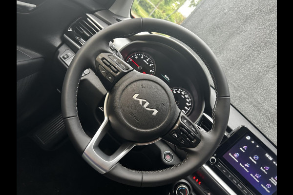 Kia Stonic 1.0 T-GDi MHEV DynamicPlusLine | Camera | Navi | Key-Less | Clima | 16” Velgen | PDC | Cruise | LED |