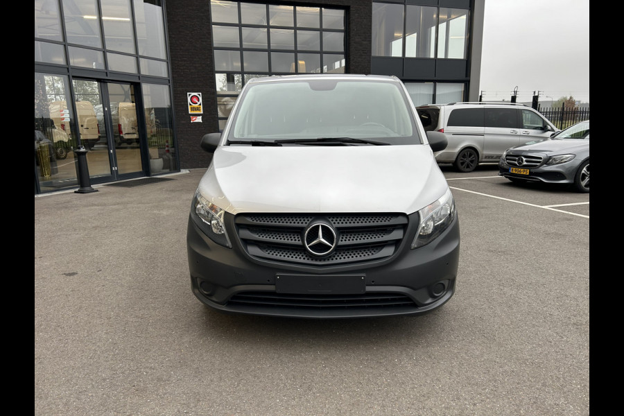 Mercedes-Benz Vito 116 CDI XL / Extra lang / Automaat / Camera / Parkeersensoren / cruise contol / Airco / 270 Graden achterdeuren